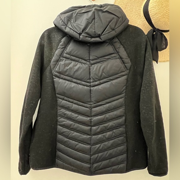 Michael Kors spring/fall jacket - Picture 2 of 7